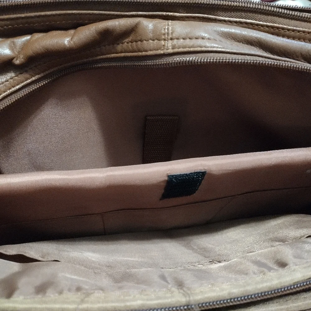 Wilson's Leather briefcase laptop bag